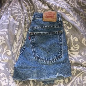 Distressed Levi’s shorts